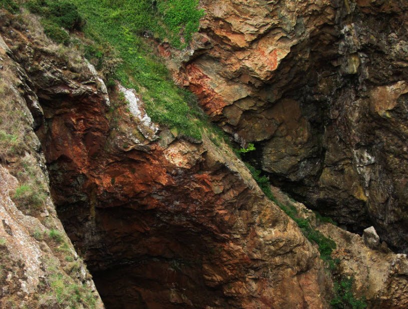 Devil's Hole, United Kingdom